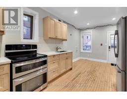 Main & Lower - 182 Mutual Street, Toronto, ON M5B2B3 Photo 13