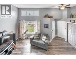 156 Aspen Creek Crescent - photo 20