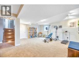 156 Aspen Creek Crescent - photo 28