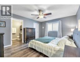 156 Aspen Creek Crescent - photo 21