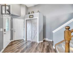 156 Aspen Creek Crescent - photo 10