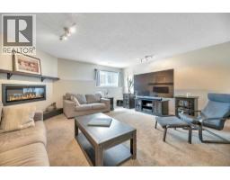 156 Aspen Creek Crescent - photo 31