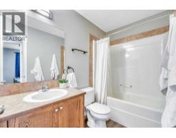 156 Aspen Creek Crescent - photo 27