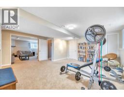 156 Aspen Creek Crescent - photo 29