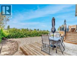 156 Aspen Creek Crescent - photo 37