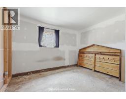 6732 Paxton Valley Road, Falkland, BC V0E1W1 Photo 32