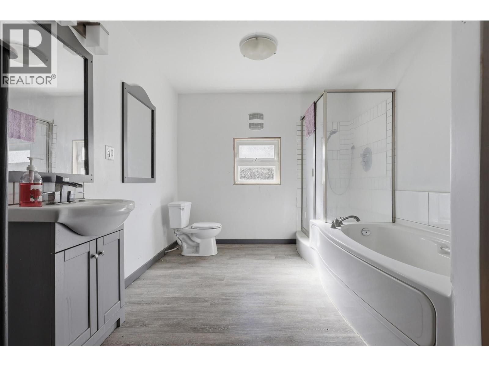 6732 Paxton Valley Road - 33