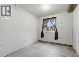 6732 Paxton Valley Road, Falkland, BC V0E1W1 Photo 31