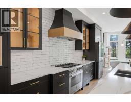 136 10 Avenue NW - photo 8