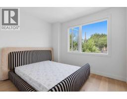 136 10 Avenue NW - photo 27