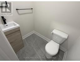 Bedroom 3 - Main - 116 Sylvan Avenue, Toronto, ON M1M1K3 Photo 6