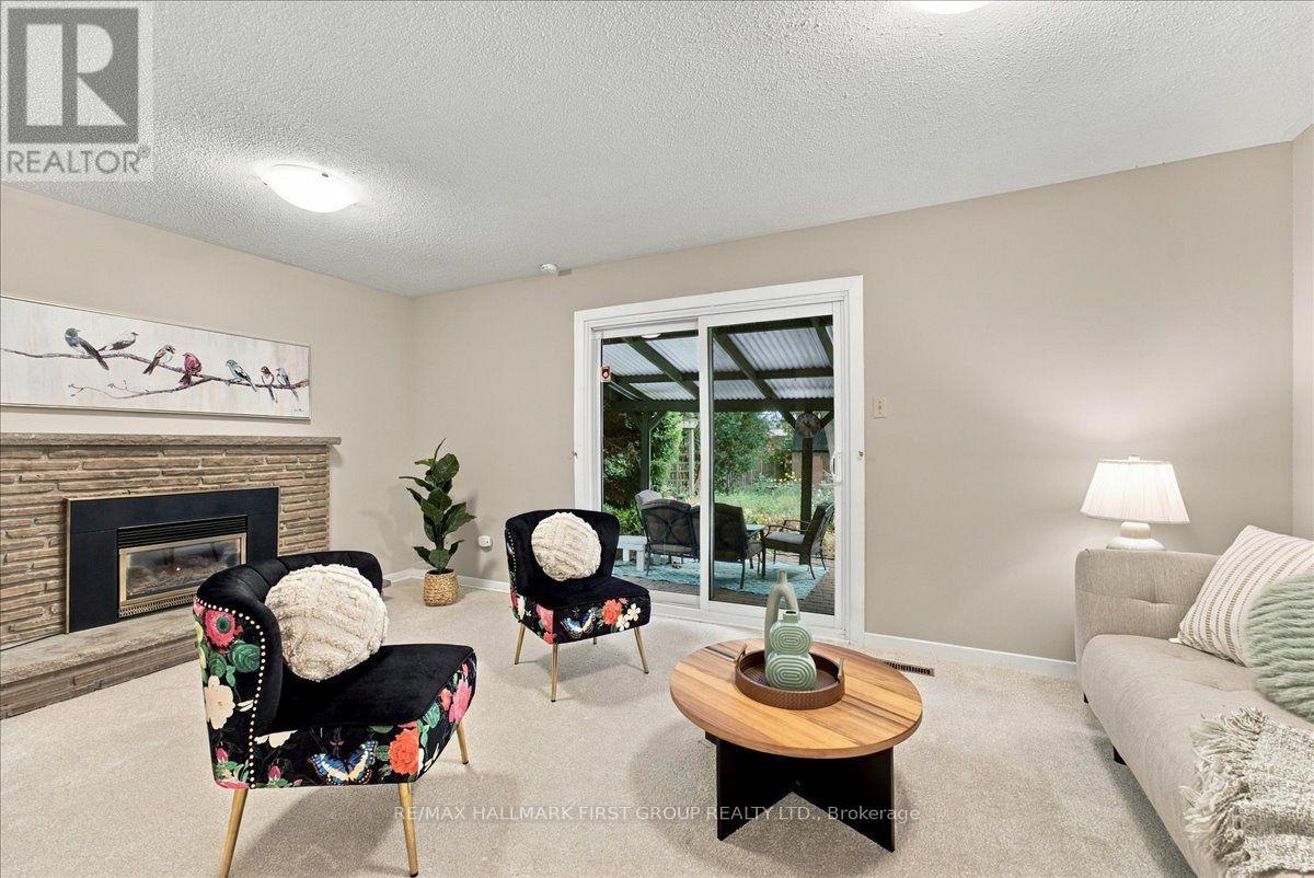 735 BERMUDA AVENUE, Oshawa (Northglen) — photo 6
