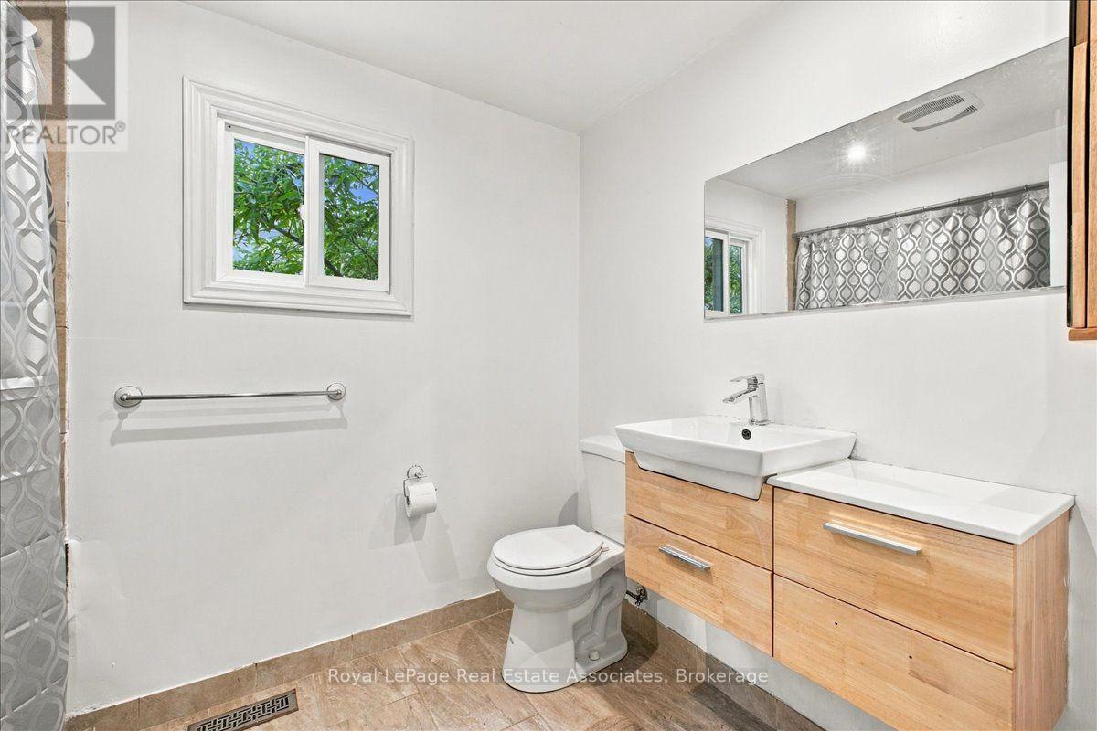 62 ALONNA STREET - Image 39