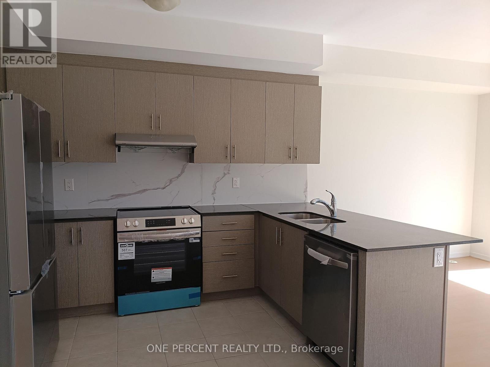 743 STANSTEAD PATH, Oshawa (Samac) — photo 9