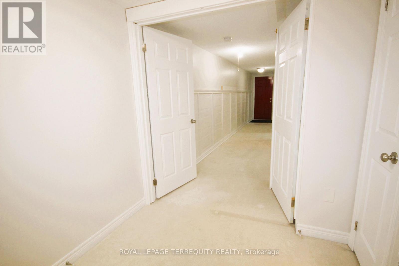 MAIN - 19 DE JONG STREET, Toronto (Dorset Park) — photo 5