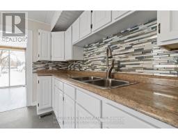 96 Brock Street, Brockville, ON K6V4G1 Photo 13