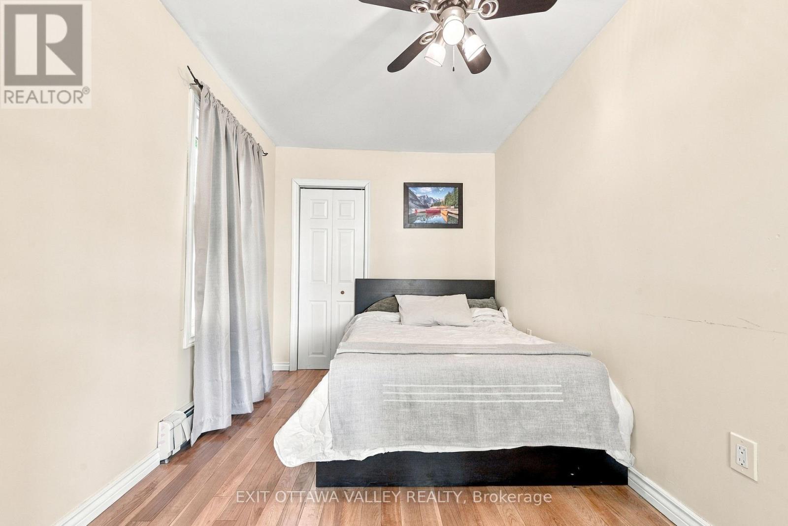 15 TROYES STREET - Image 17