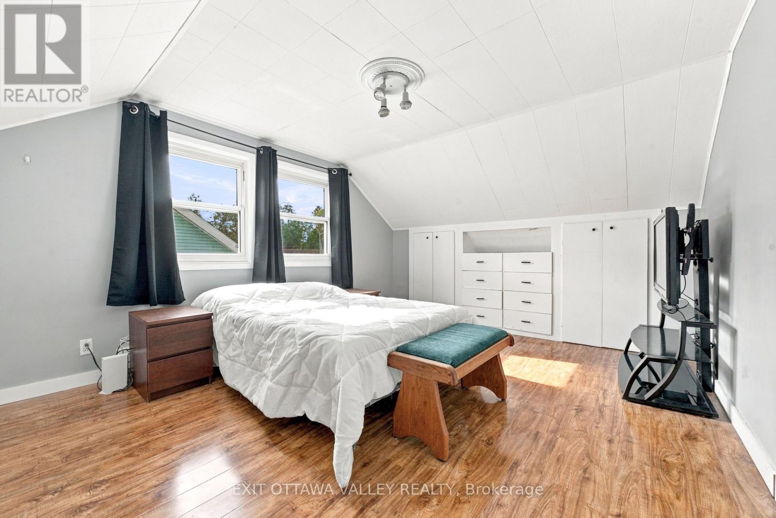 15 TROYES STREET - Image 22