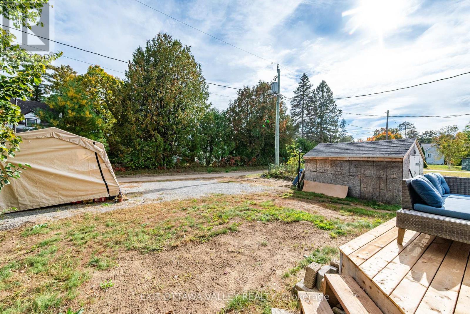 15 TROYES STREET - Image 40