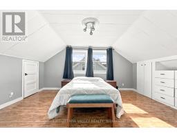 15 Troyes Street, Deep River, ON K0J1P0 Photo 20