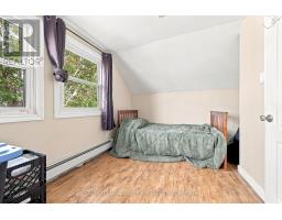 15 Troyes Street, Deep River, ON K0J1P0 Photo 24