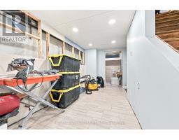 15 Troyes Street, Deep River, ON K0J1P0 Photo 32