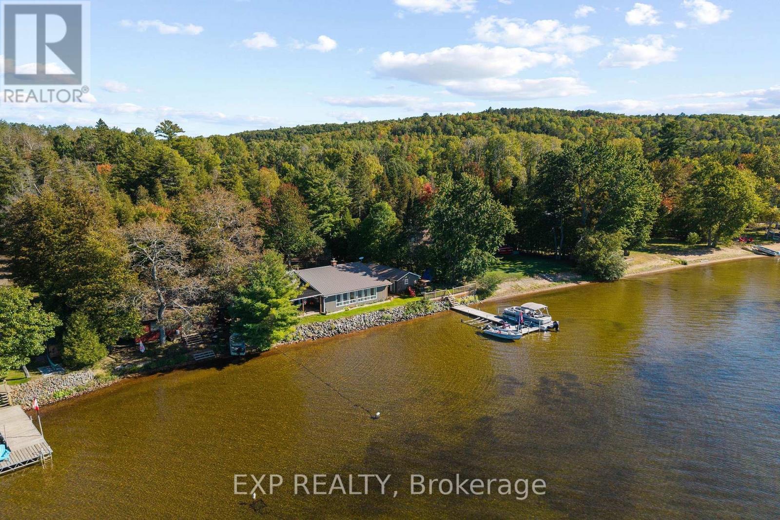 42195 COMBERMERE ROAD - 50
