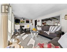 Family room - 42195 Combermere Road, Madawaska Valley, ON K0J1B0 Photo 11