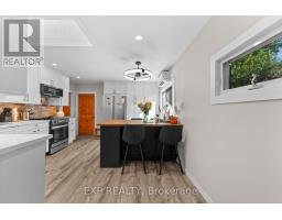 42195 Combermere Road, Madawaska Valley, ON K0J1B0 Photo 18