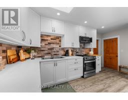 42195 Combermere Road, Madawaska Valley, ON K0J1B0 Photo 21