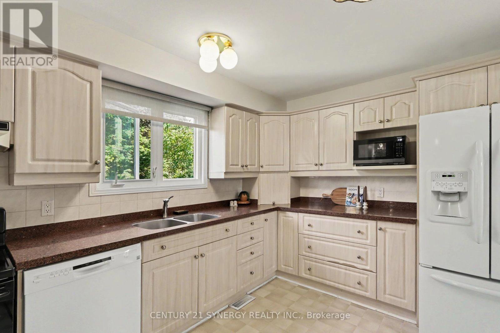 21 ALDER CRESCENT, Ottawa — photo 10