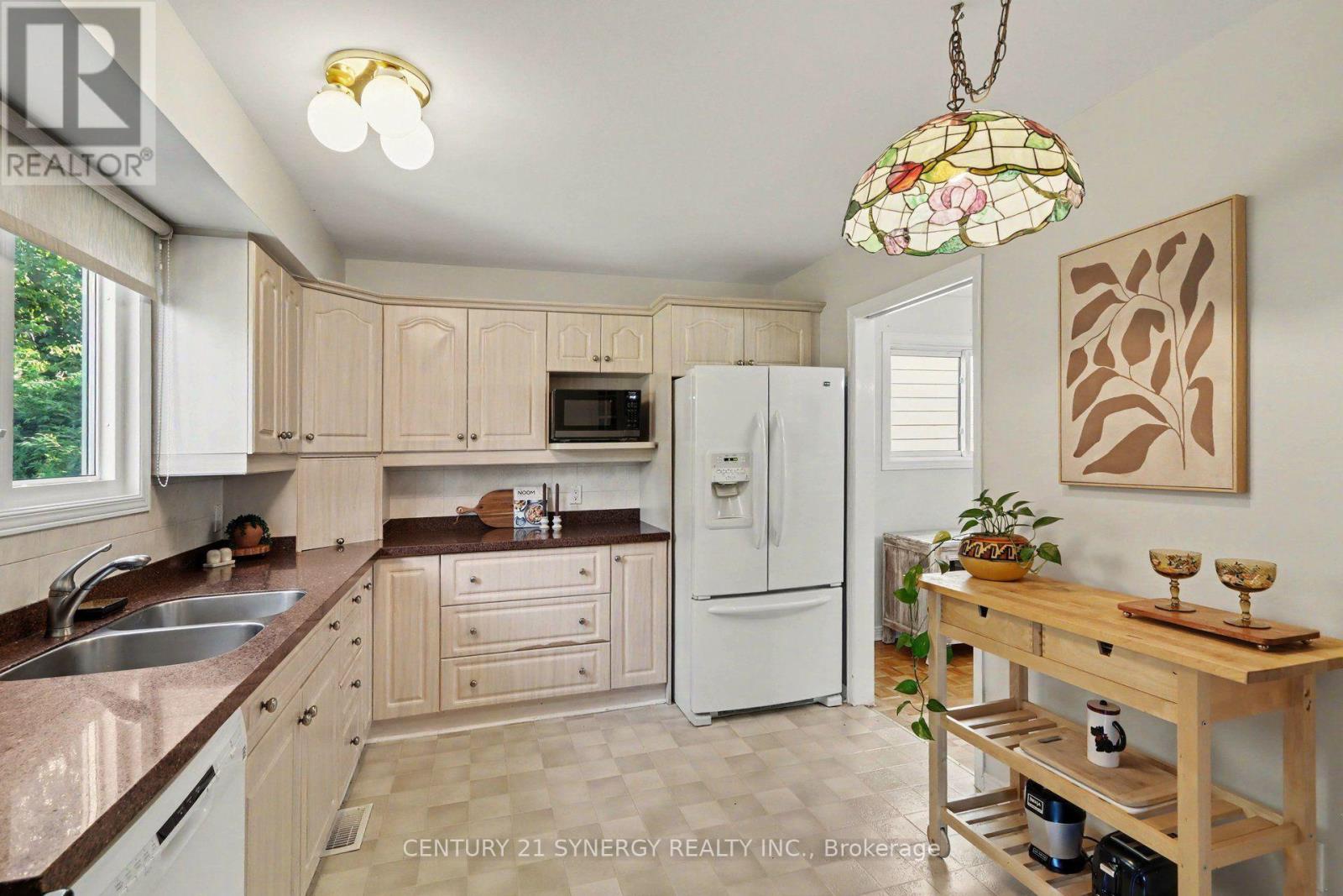 21 ALDER CRESCENT, Ottawa — photo 9