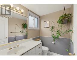 21 Alder Crescent, Ottawa, ON K1B4X5 Photo 26