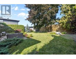 11 Garand Place, Ottawa, ON K1H8M1 Photo 33
