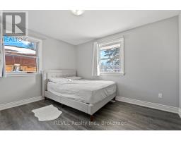 Upper Unit - 8327 Parkway Drive, Niagara Falls, ON L2G6W8 Photo 13