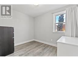 Upper Unit - 8327 Parkway Drive, Niagara Falls, ON L2G6W8 Photo 16