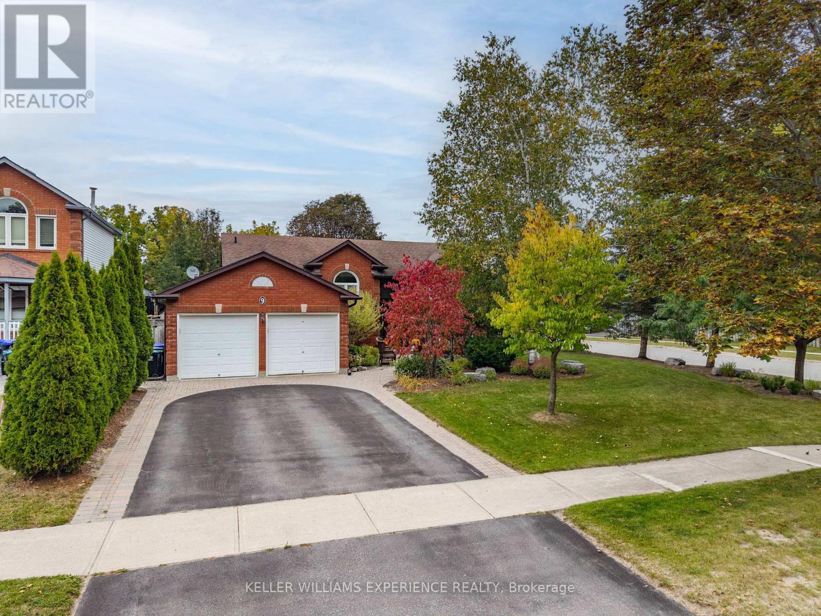9 EDENBRIDGE DRIVE, Essa (Angus)