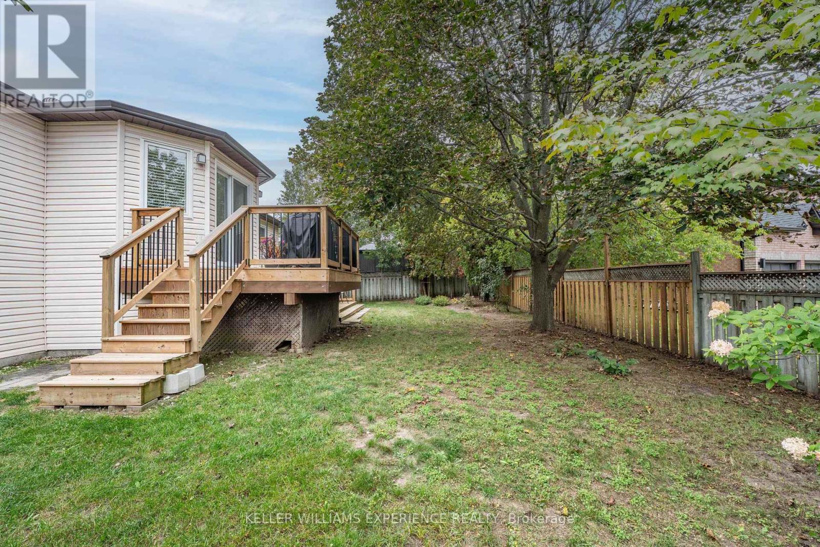 9 EDENBRIDGE DRIVE - 37