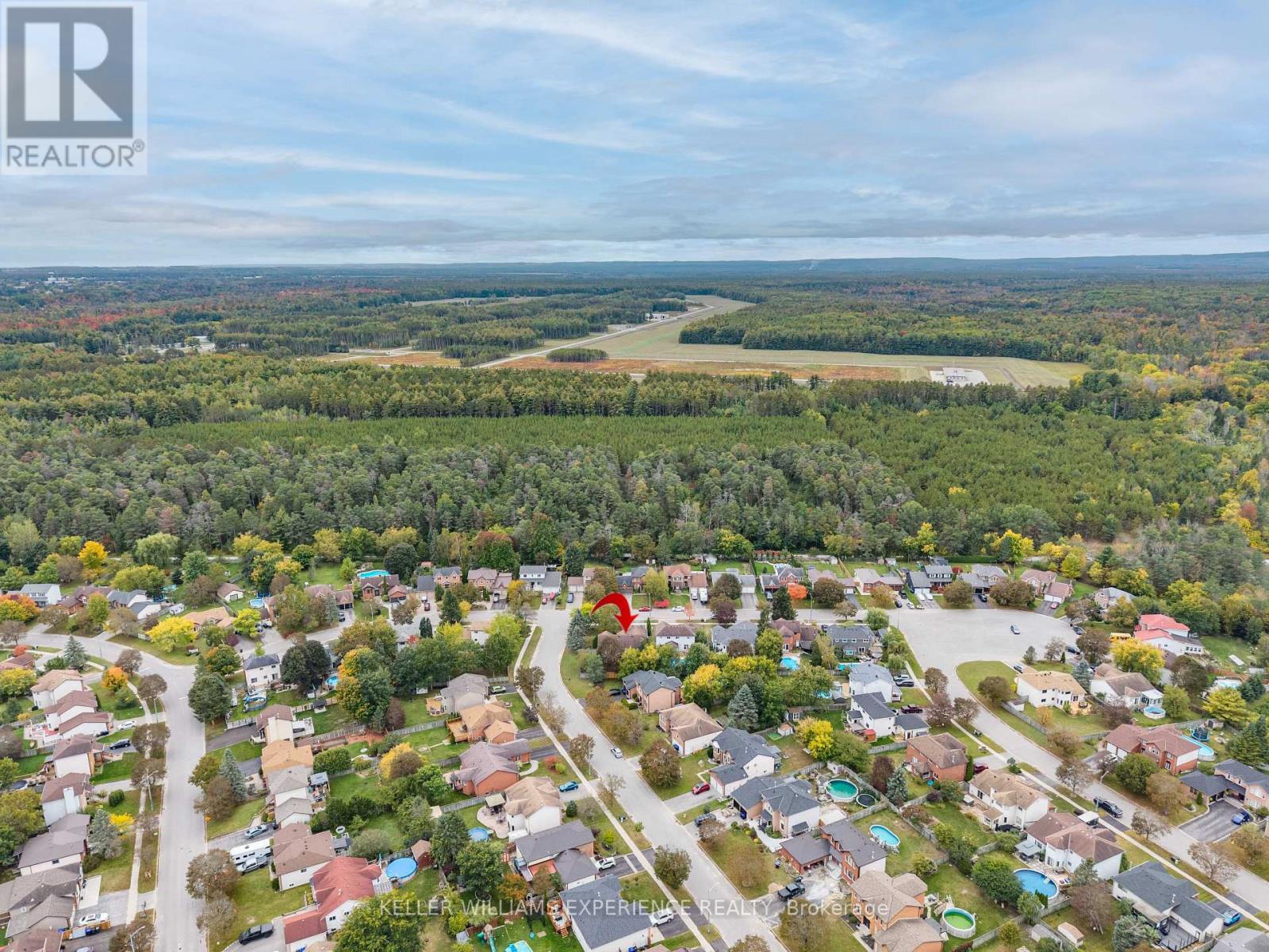 9 EDENBRIDGE DRIVE - 44