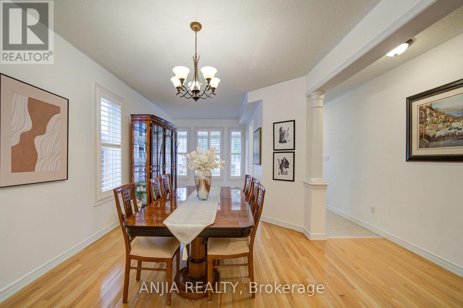 20 APPLEVIEW ROAD, Markham (Greensborough) — photo 5