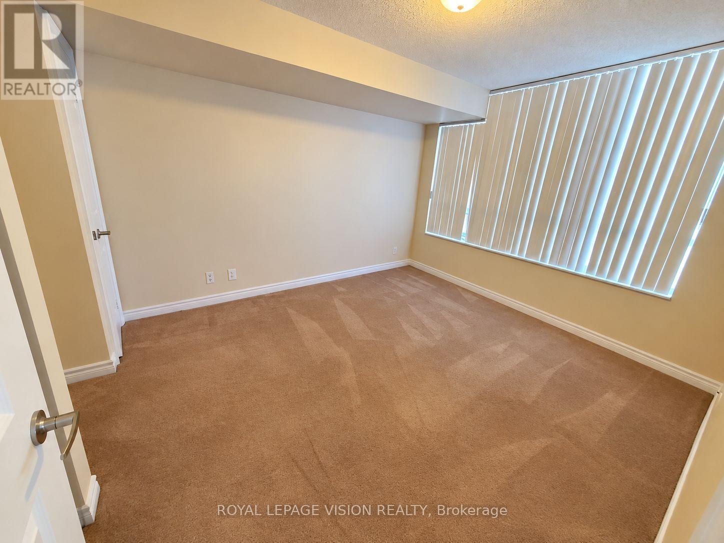327 - 33 COX BOULEVARD, Markham (Unionville) — photo 4