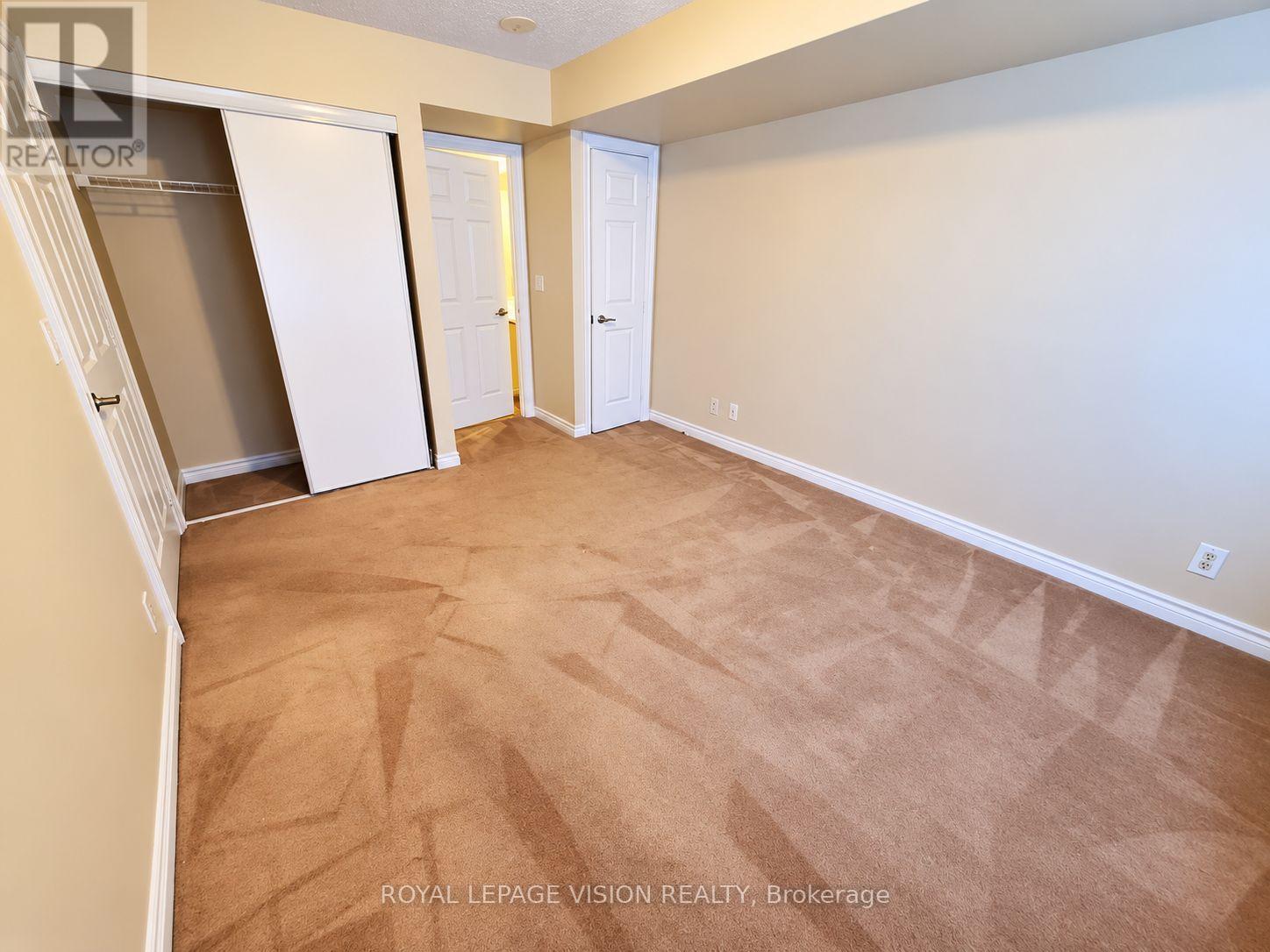 327 - 33 COX BOULEVARD, Markham (Unionville) — photo 5