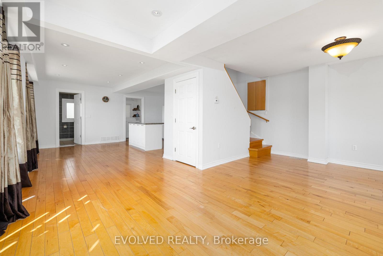 6 WILDWOOD AVENUE, Richmond Hill (Oak Ridges Lake Wilcox) — photo 9