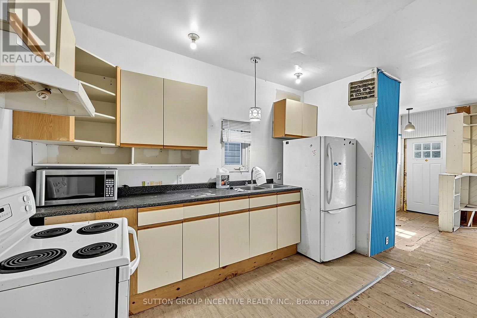 366 TALBOT STREET, Tay (Port McNicoll) — photo 11