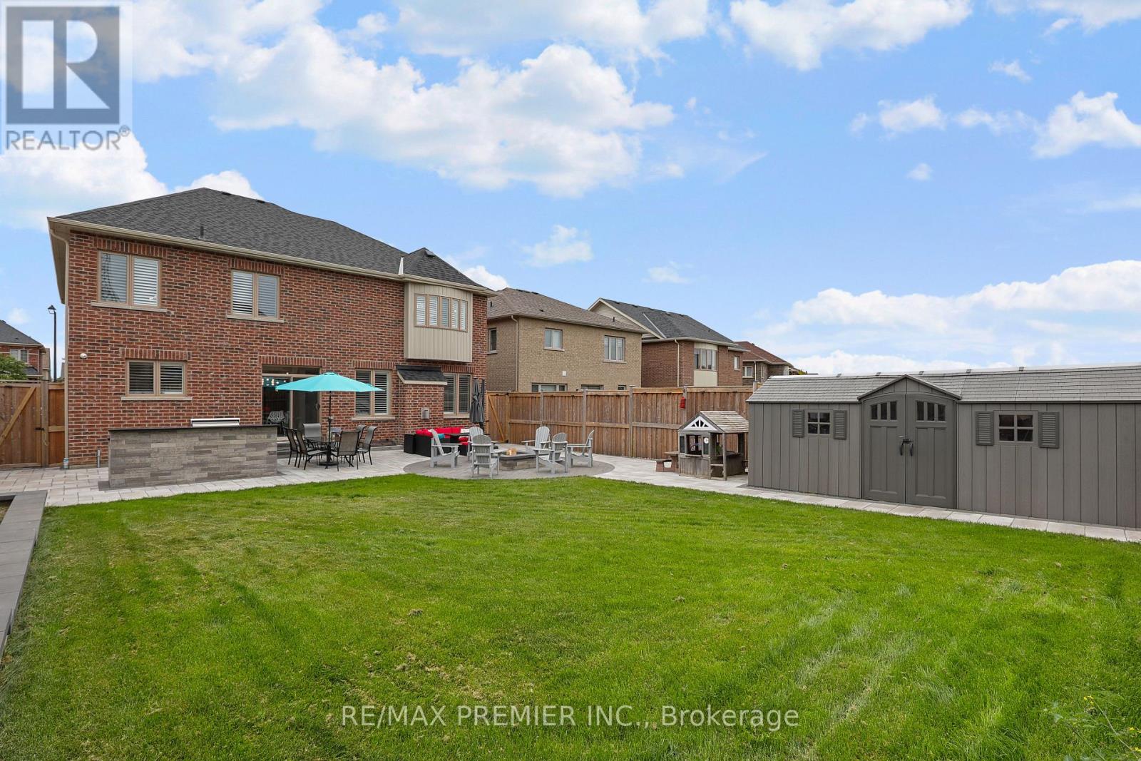 28 SAMUEL CRESCENT - 5