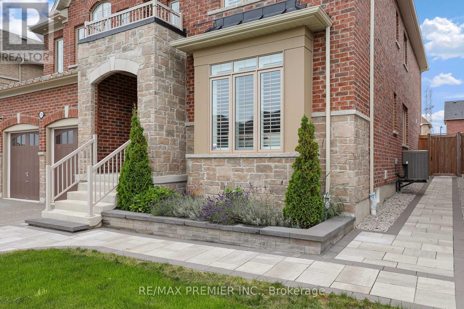 28 SAMUEL CRESCENT, Springwater (Centre Vespra) — photo 6