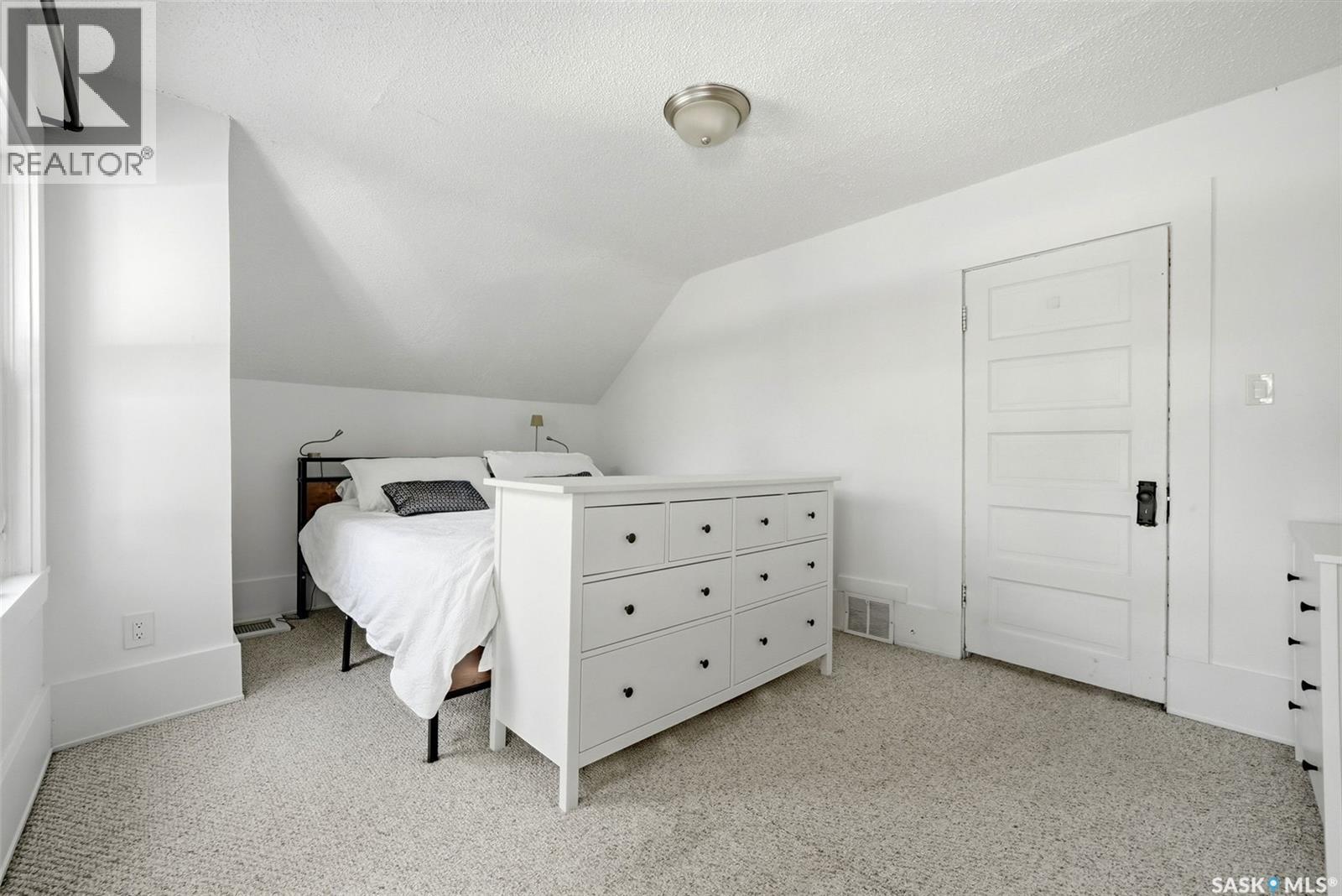 3925 Victoria AVENUE, Regina — photo 18