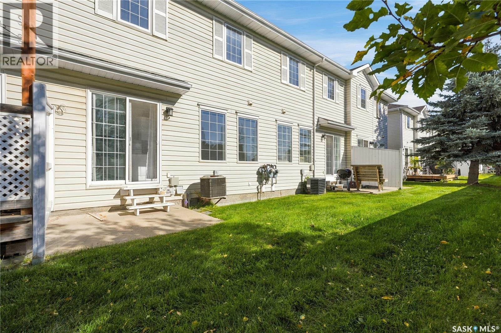 #23 110 Keevil CRESCENT - Image 51