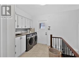 Bathroom - 5097 Elderview Court, Mississauga, ON L5M5A9 Photo 9