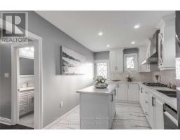 1226 Oxford Avenue, Oakville, ON L6H1S5 Photo 13